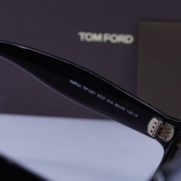 Tom Ford FT1221 01A Saffron Square Sunglasses - Shiny Black\Smoke - Picture 6 of 8